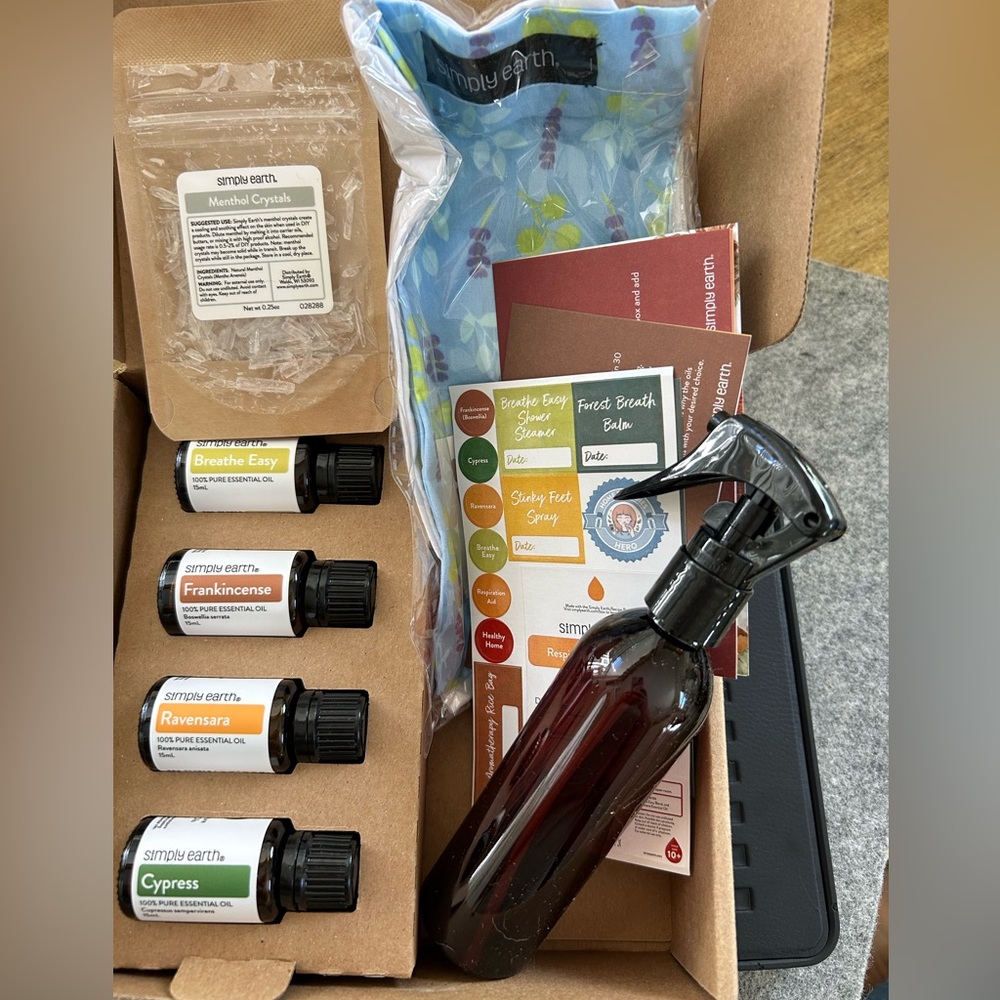 Simply Earth DIY Essential Oils November 2023 Monthly Recipe Box